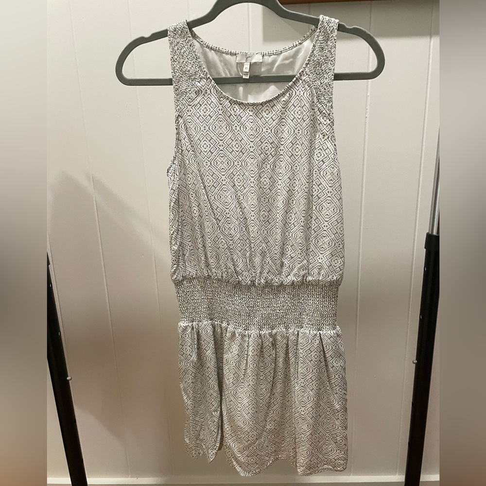 Soft joie mini dress- perfect condition. Worn once or twice. xs